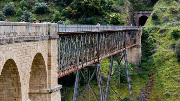 Puente del Lugar